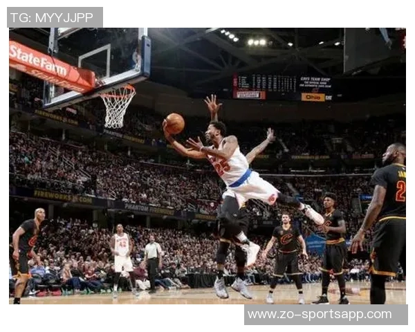 张佳玮解析马刺战术文班拿防守篮板后迅速推进全队快攻策略